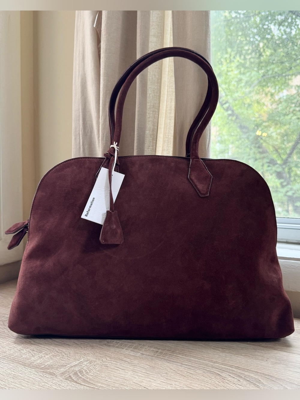NWT Reformation Oversized Seraphine Tote Bag Brown Espresso Suede - Picture 1 of 12